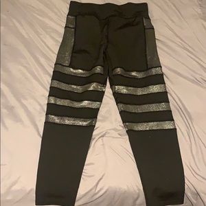 Super cute Fashion Nova leggings!